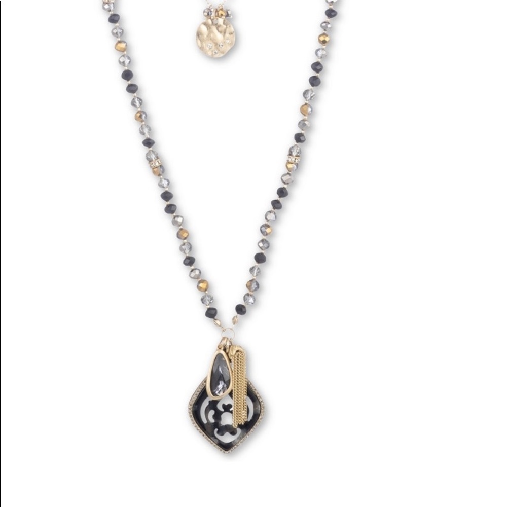 Ionna and Lilly Pendent Necklace